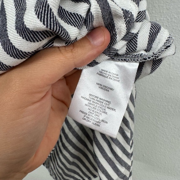 Jones New York Striped Top Womens 3XL‎ Grey Career Plus Size 3XL Corporate Flowy - Picture 5 of 6